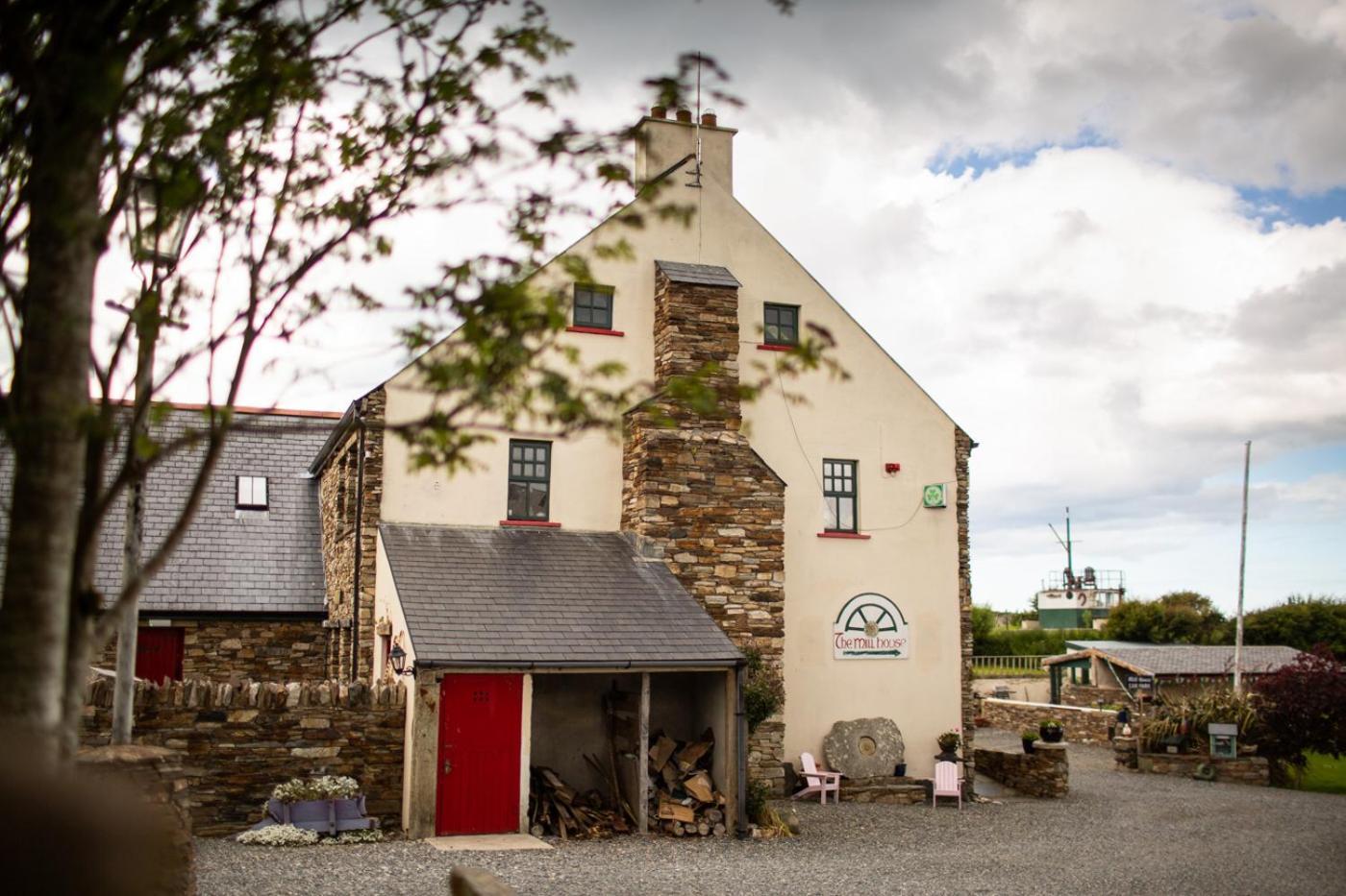 Corcreggan Mill B&B & Self-Catered Accommodation Данфанахи Екстериор снимка